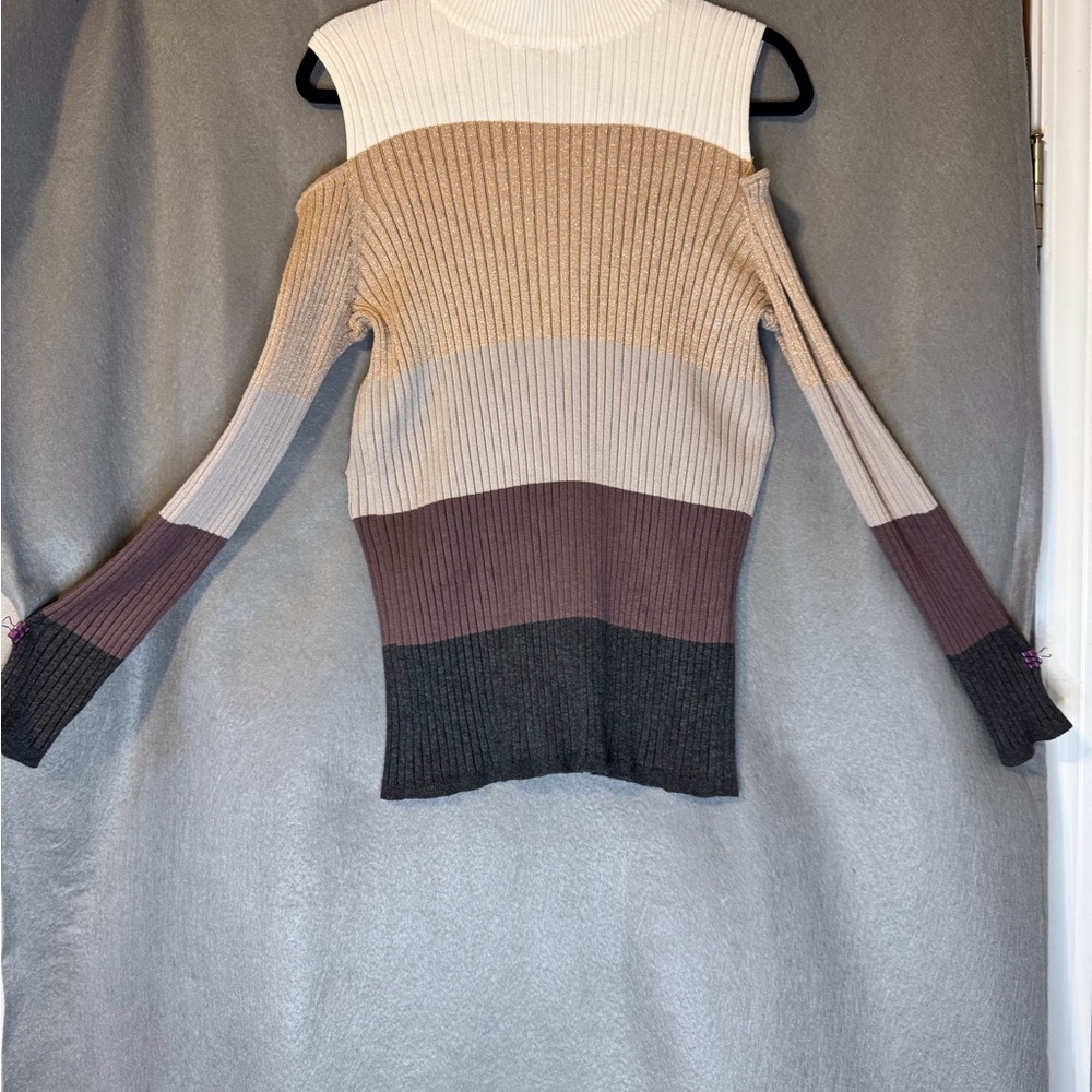 Chico's Cream and Tan Cold Shoulder Sweater. Excellent Condition.